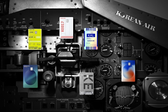 현대카드와 대한항공은 대한항공 특화 혜택과 항공 이용 관련 서비스를 제공하는 국내 최초의 항공사 전용 신용카드를 출시했다. 사진=현대카드