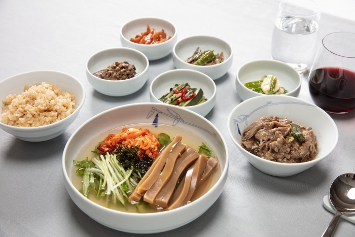 불고기 묵밥. 사진=대한항공 제공
