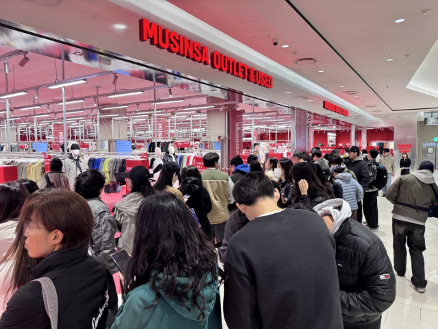 무신사, 매출·영업익 급등···IPO 기대감 상승